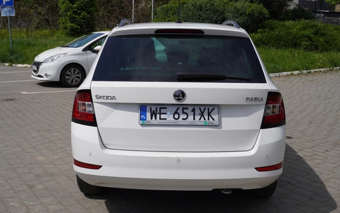 Skoda Fabia cena 25999 przebieg: 214000, rok produkcji 2019 z Katowice małe 301